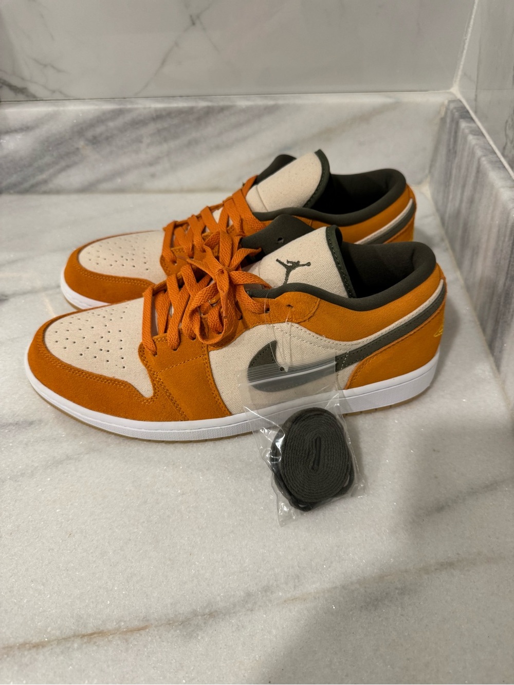 Nike Jordan 1 Low Men's Sneakers - Orange / Beige / Black